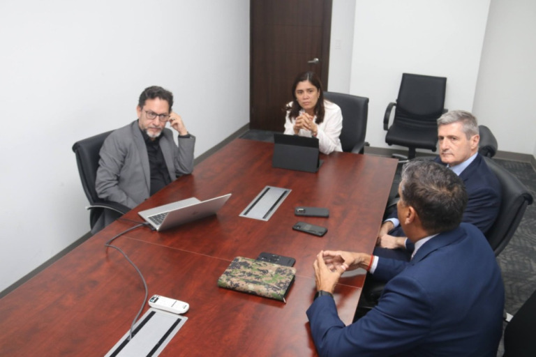 Mediante trabajo conjunto buscan prevenir la delincuencia y reducir el uso de sustancias ilícitas