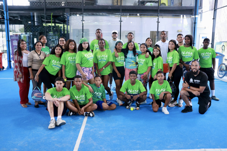 DIPRED impulsa valores y disciplina a través del pádel